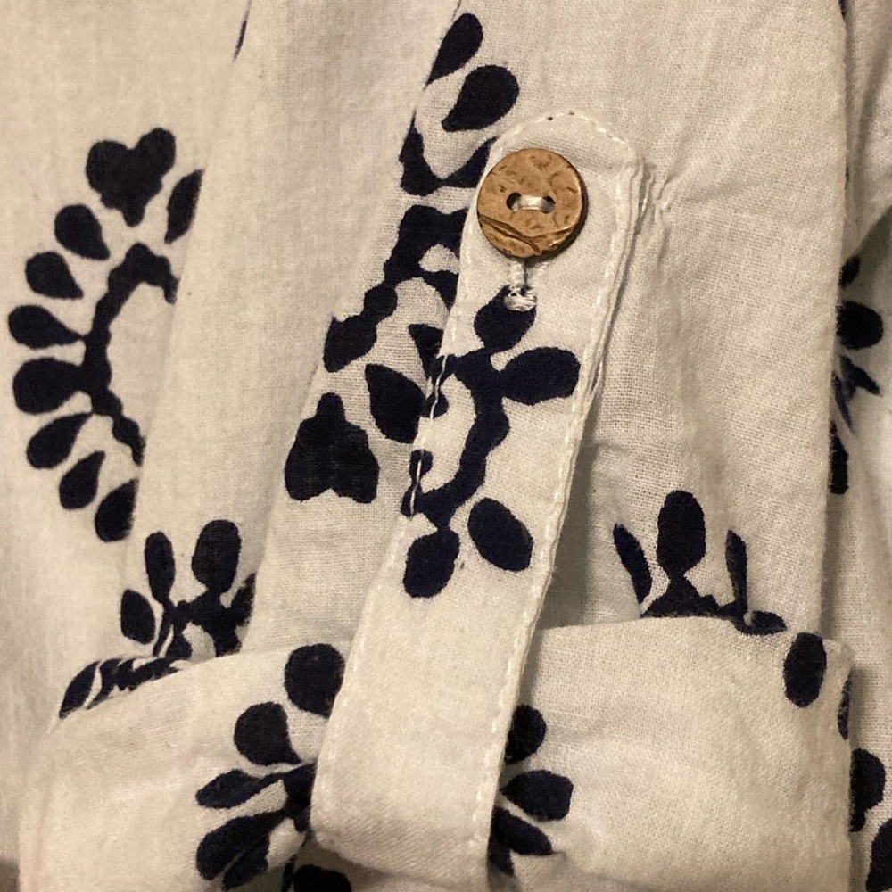 Mlle Gabrielle Navy and White Floral Beach Dress - Picture 6 of 8